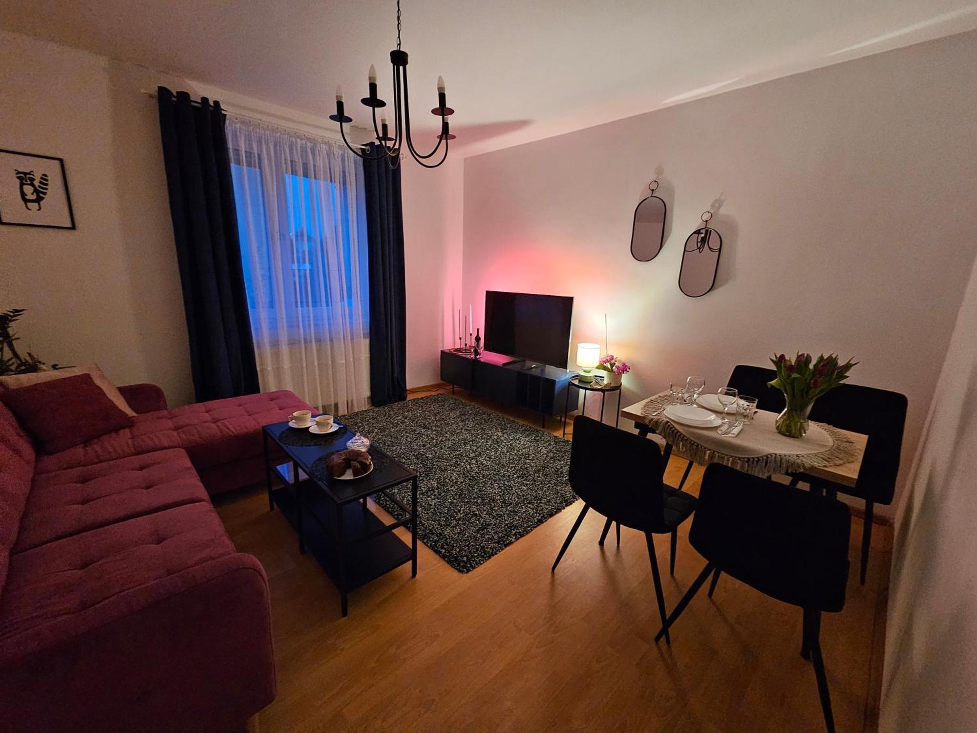 Apartment Mieszkanie Czestochowska 9 *